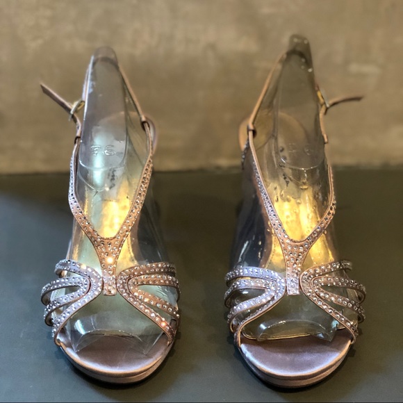 Nina Bobbie JS Dress Sandal - Picture 1 of 6